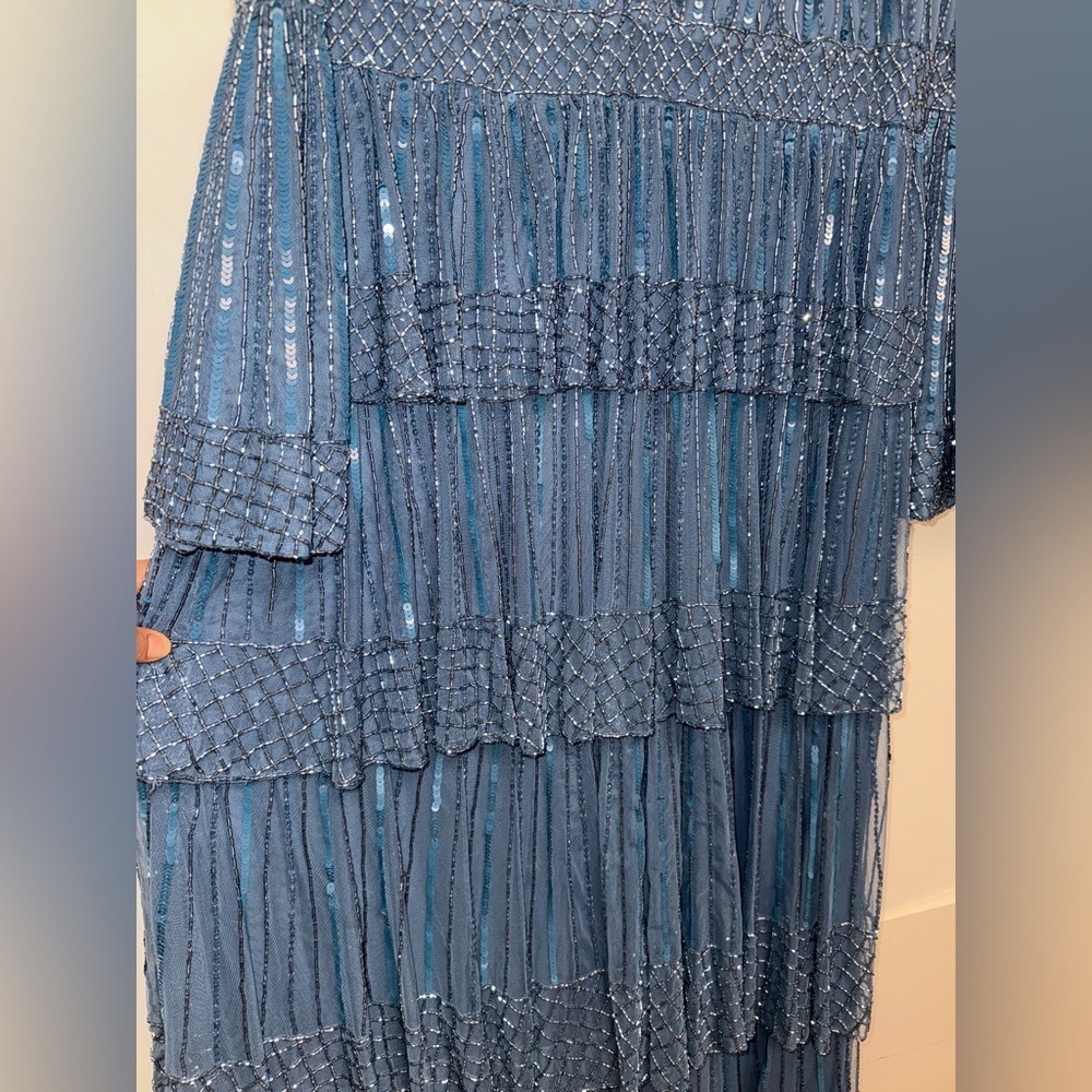 NWT | Mac Duggal 5442 Blue Emblemished Bell Sleeve Tiered Gown Size 16 - Picture 10 of 17